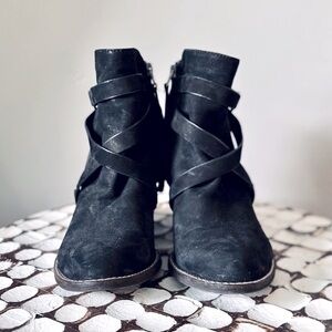 Sam Edelman Merton Ankle Boots with Western Details